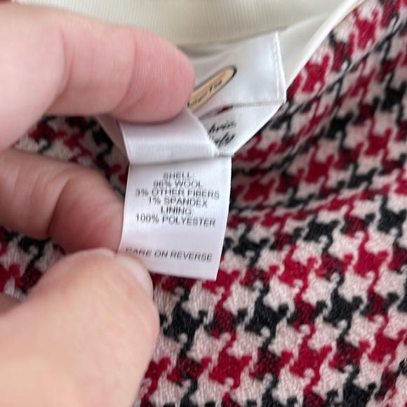 Talbots houndstooth lined Wool blend skirt white/black/red, in excellent cond - Picture 3 of 6